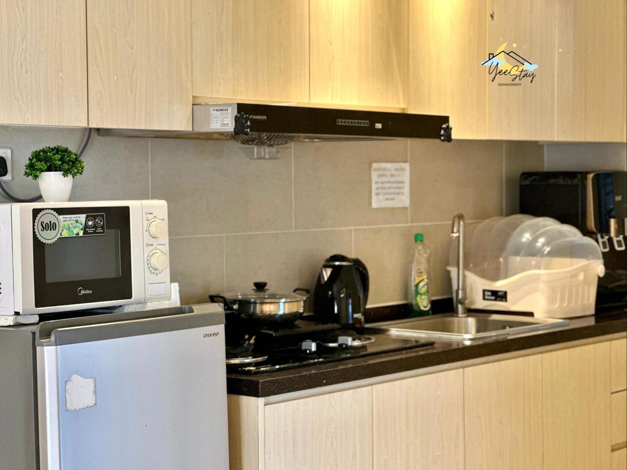 Appartamento Atlantis 8-12Pax/Netflix/Video Game/5Min To Jonker Malacca Esterno foto
