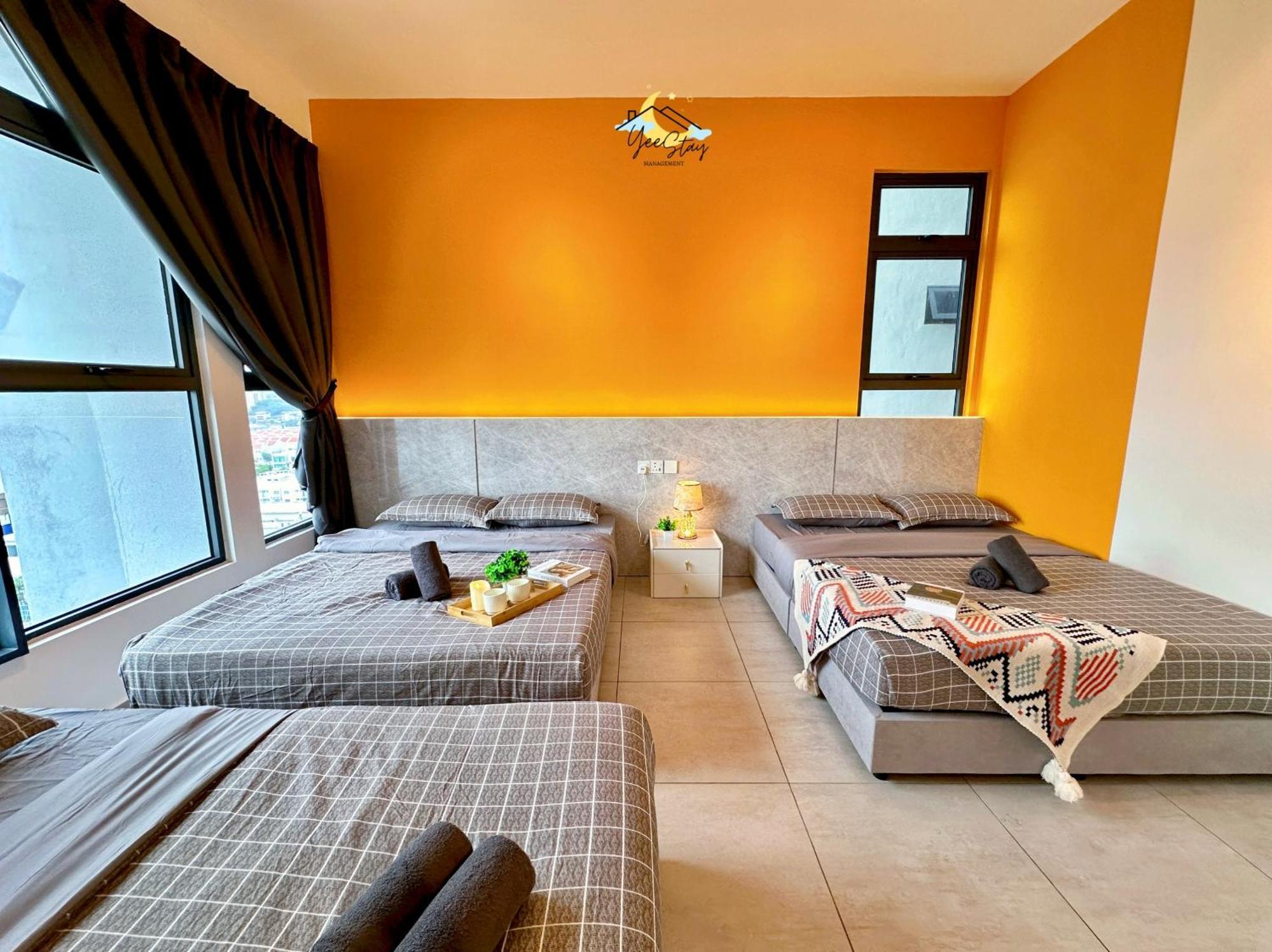 Appartamento Atlantis 8-12Pax/Netflix/Video Game/5Min To Jonker Malacca Esterno foto