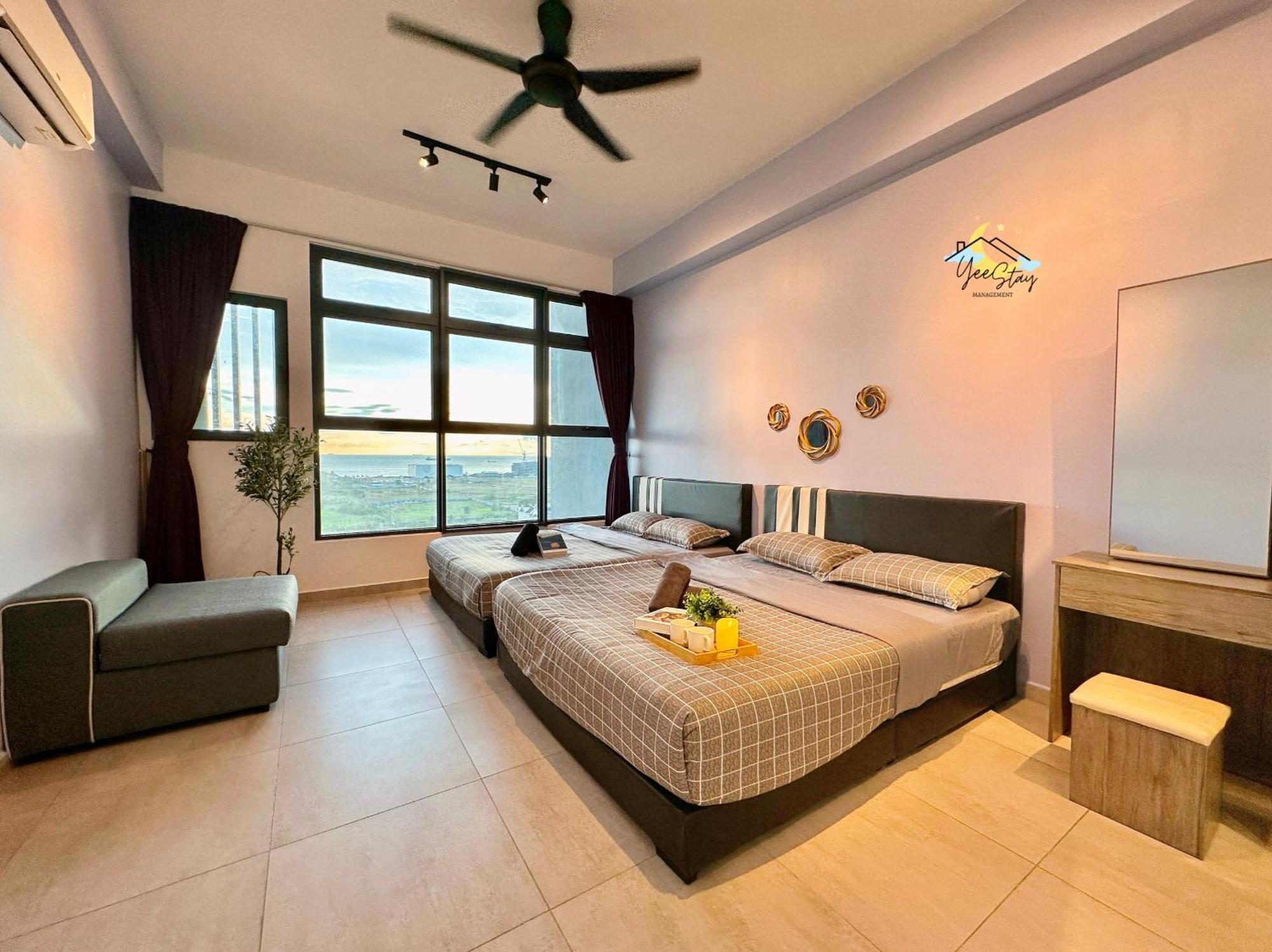 Appartamento Atlantis 8-12Pax/Netflix/Video Game/5Min To Jonker Malacca Esterno foto