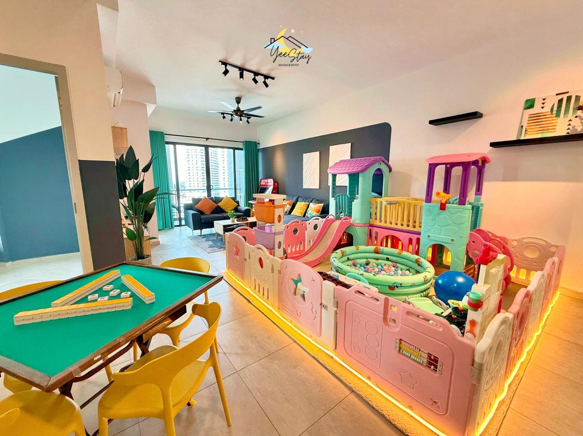 Appartamento Atlantis 8-12Pax/Netflix/Video Game/5Min To Jonker Malacca Esterno foto