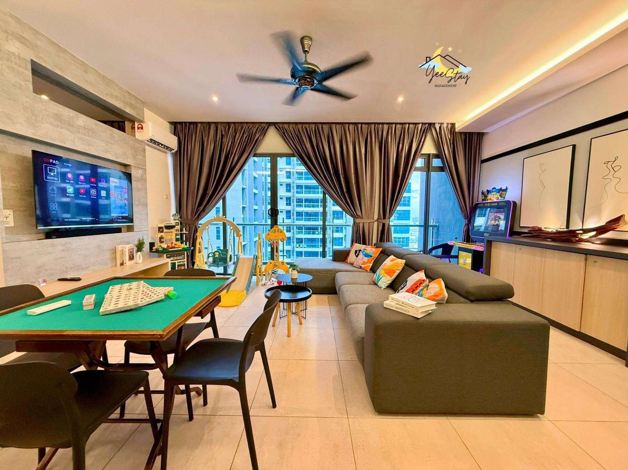 Appartamento Atlantis 8-12Pax/Netflix/Video Game/5Min To Jonker Malacca Esterno foto